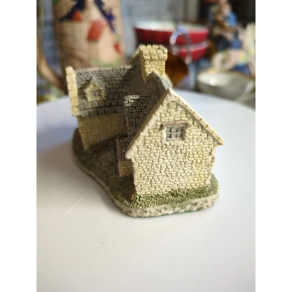 David Winter Cotswold Cottage 1981 Regions Figural House Great Britain